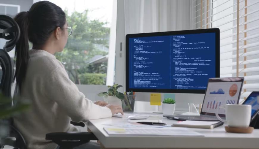 漳州企业数字化解决方案:机器学习赋能商业模式升级的核心路径